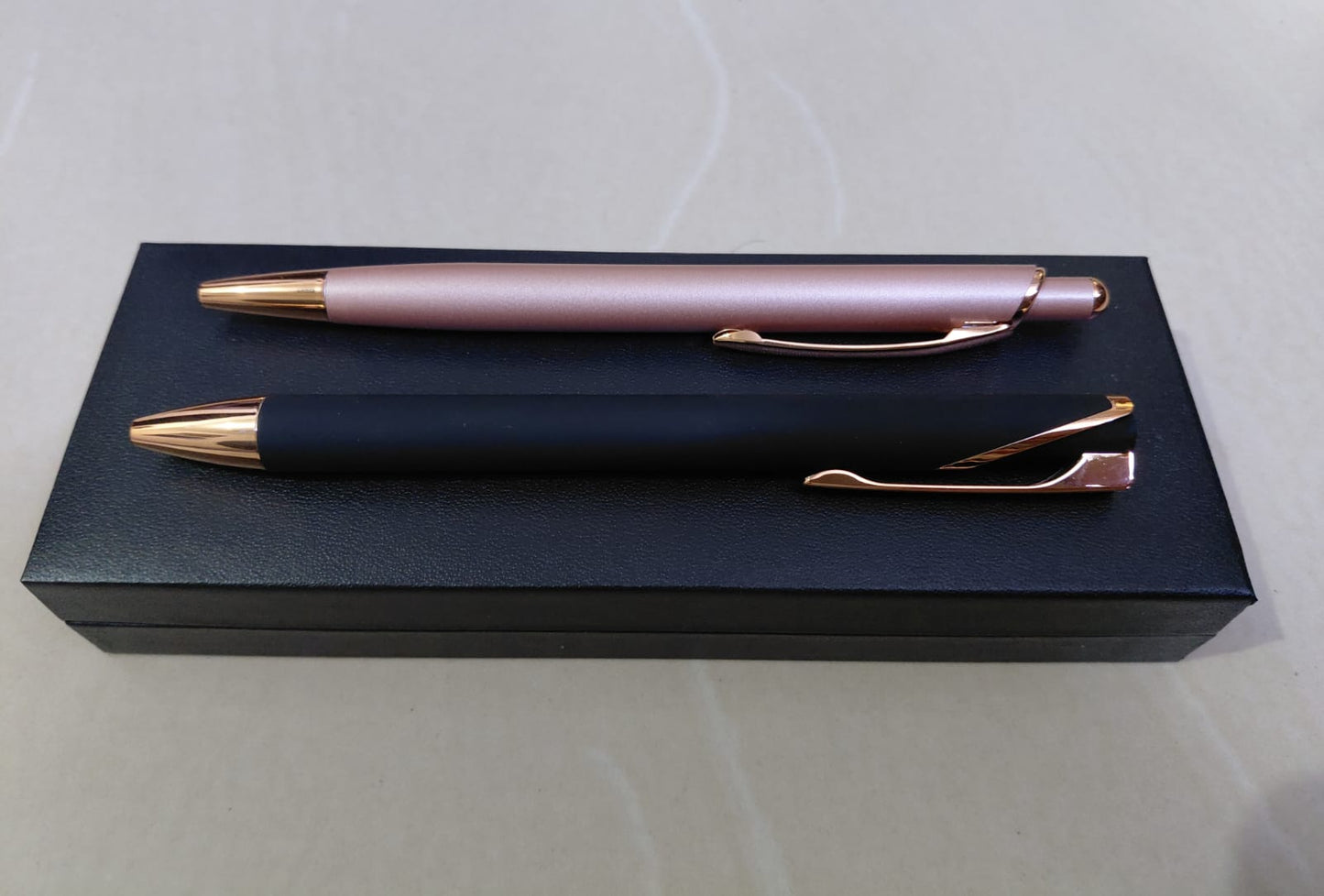 Custom Couple Pen Set – Black for Him, Pink for Her – Premium Black Box.