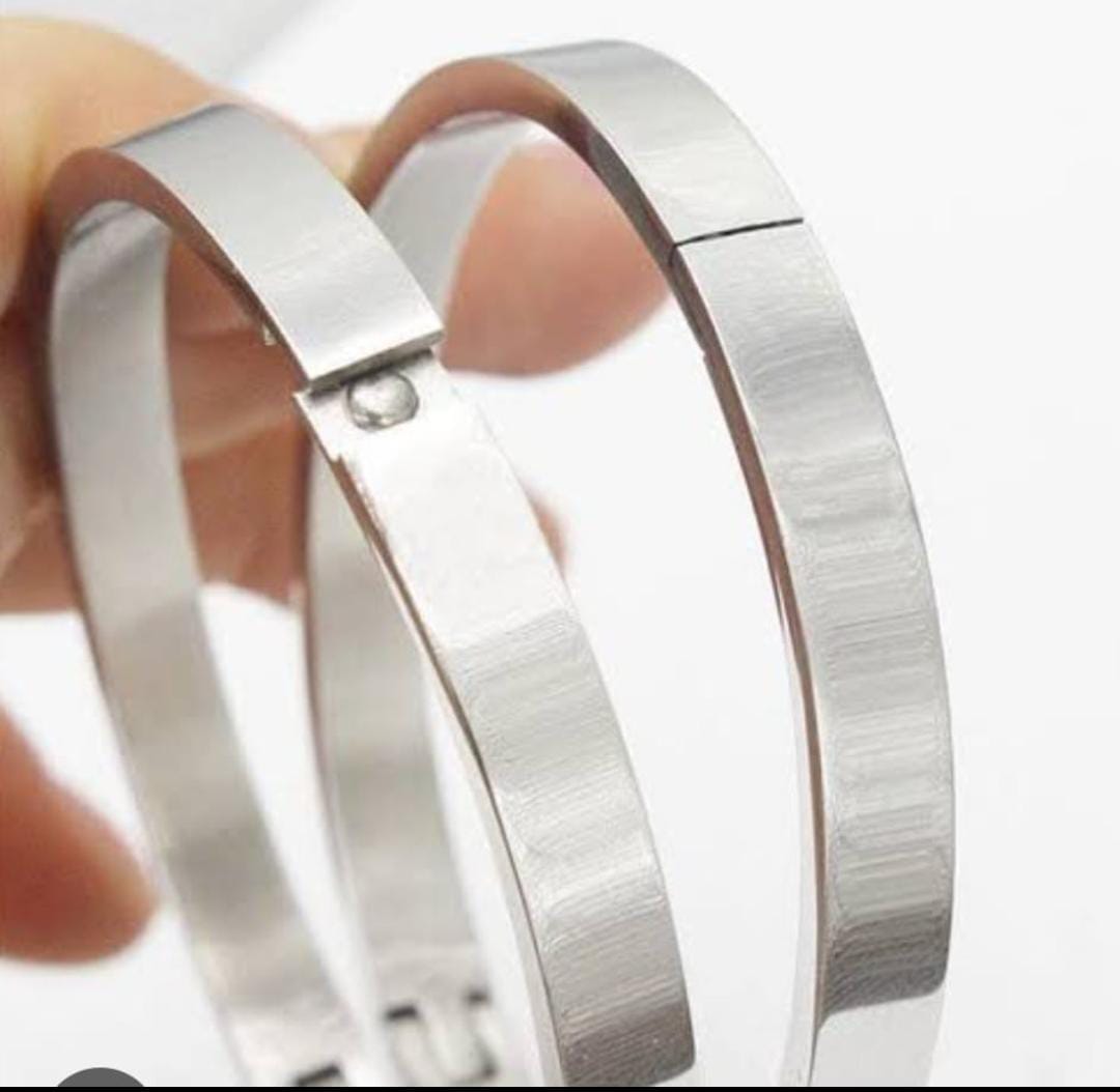 Custom Engraved Name Bracelet – Premium Stainless Steel